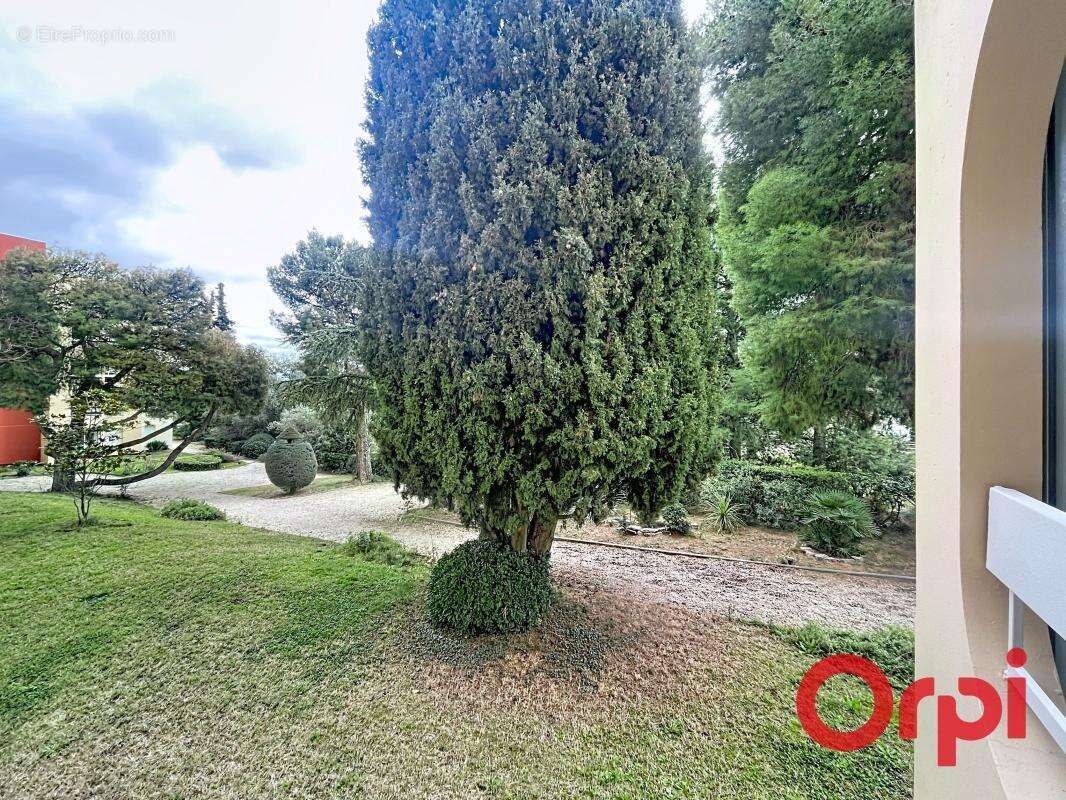 Appartement à MARSEILLE-11E