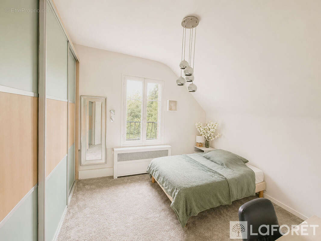 Maison à SAMOIS-SUR-SEINE