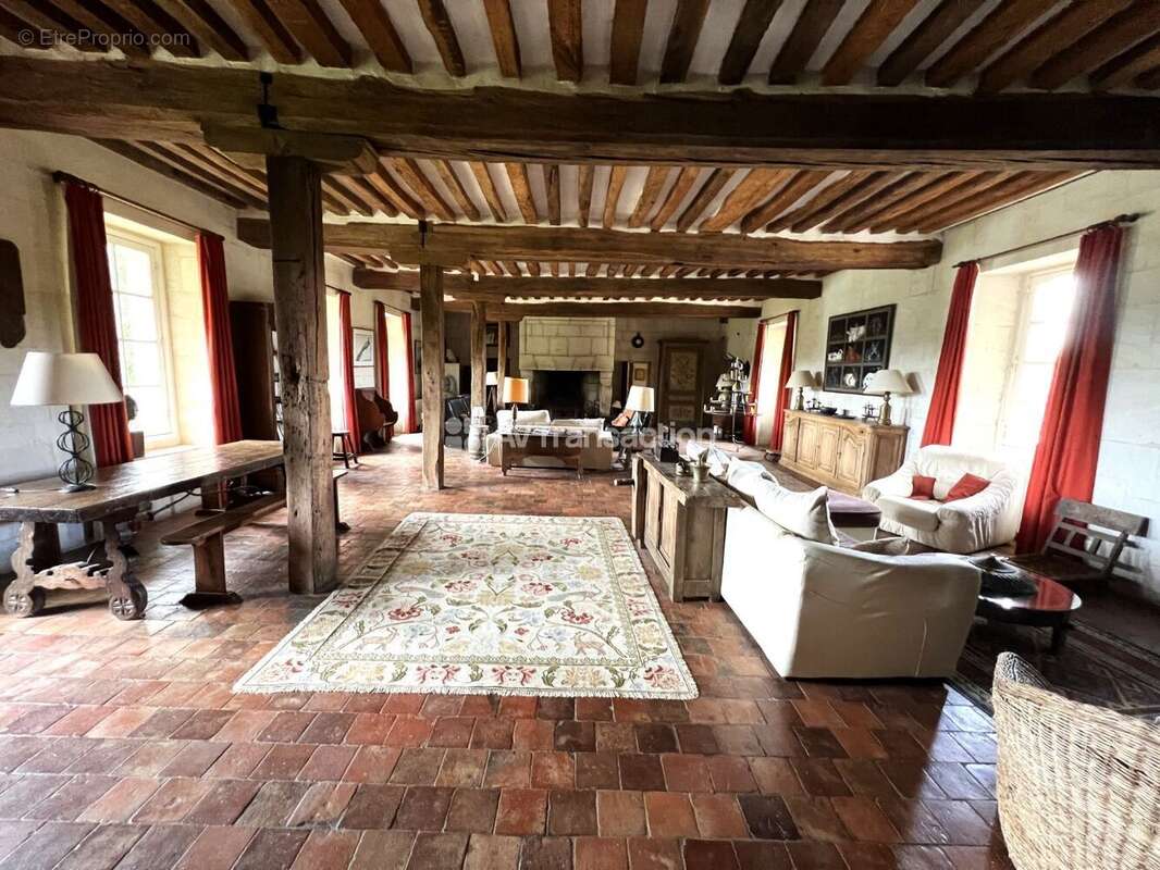 Maison 418 m² à Pont-L'eveque  - photo 312