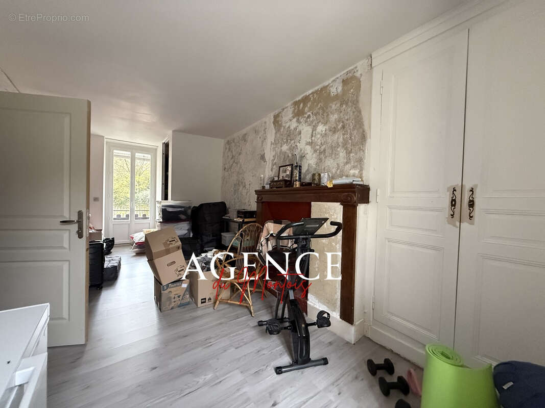 Maison à DONNEMARIE-DONTILLY