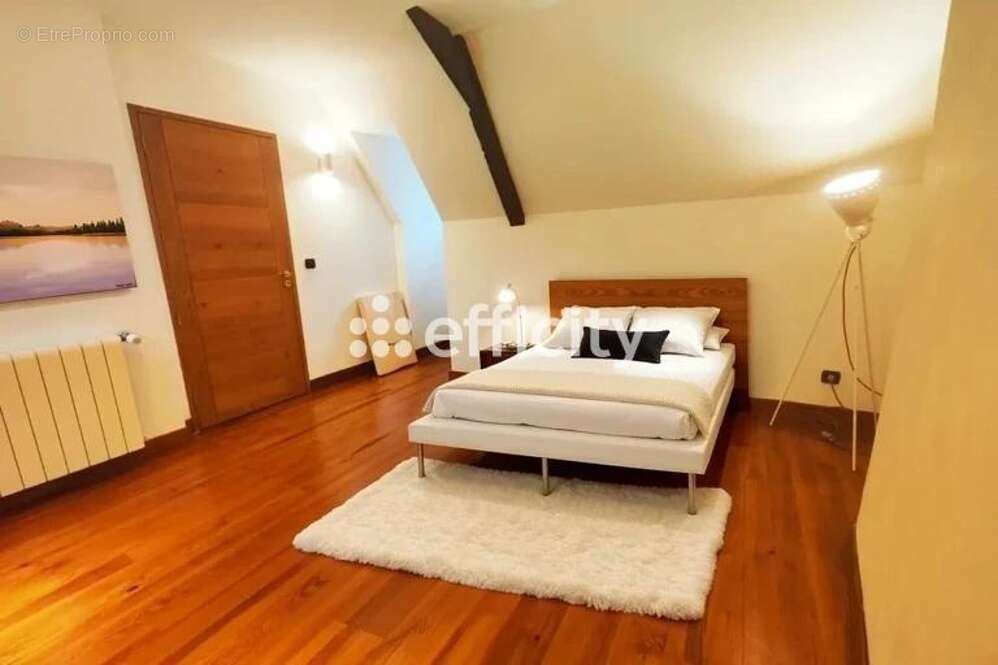 Maison 170 m² à Lezignan  - photo 4