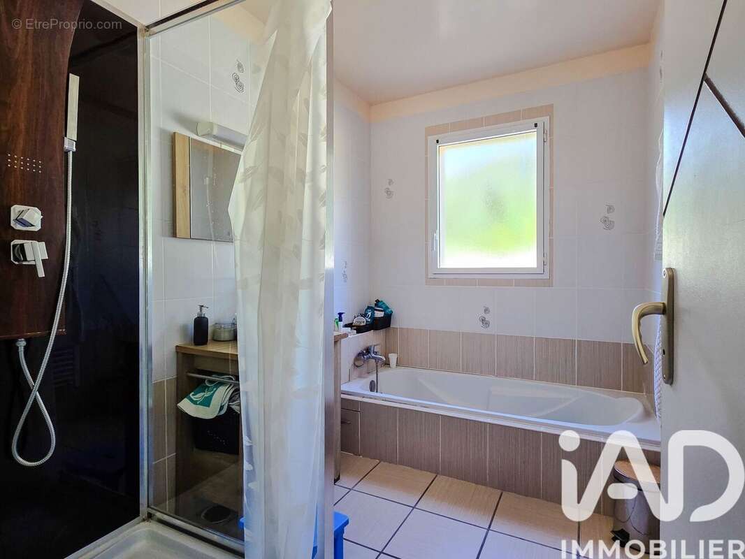 Photo 8 - Maison à DECAZEVILLE