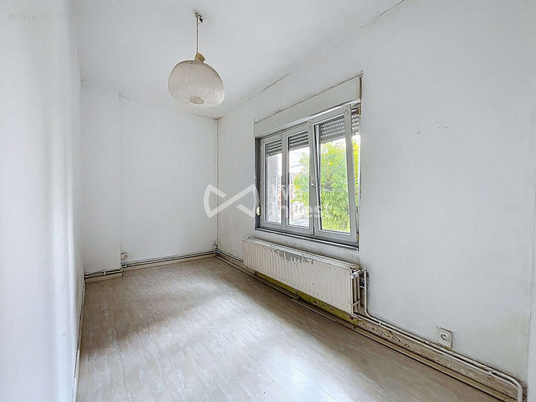 Maison à FRESNES-SUR-ESCAUT