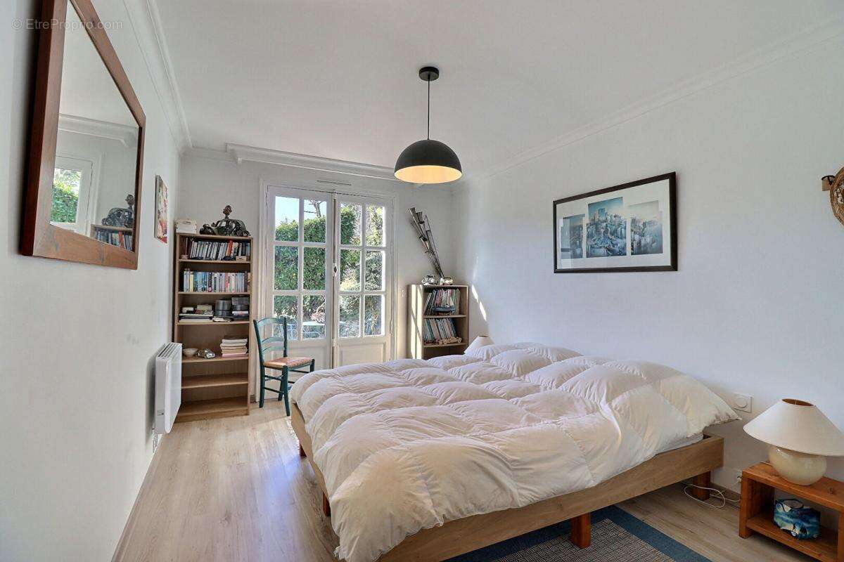 Maison à LA ROCHETTE