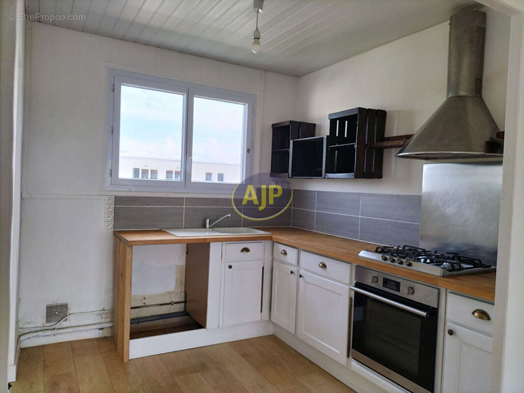 Appartement à TONNAY-CHARENTE