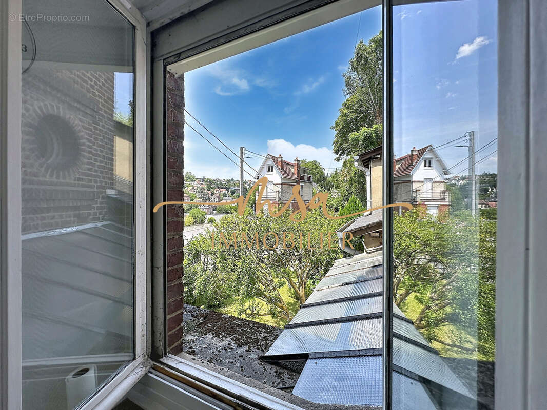 Appartement à BOIS-GUILLAUME
