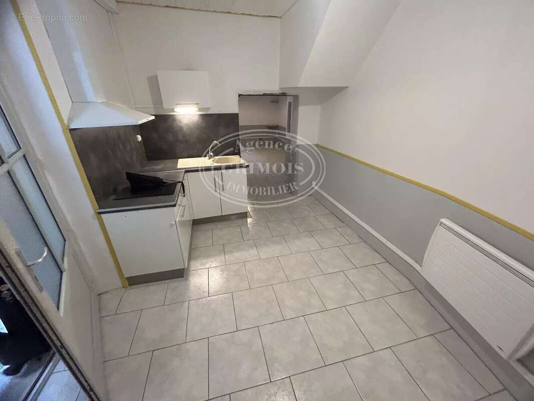Appartement à CAUNES-MINERVOIS