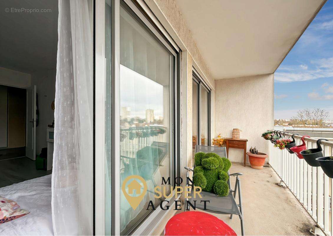 Appartement à MELUN