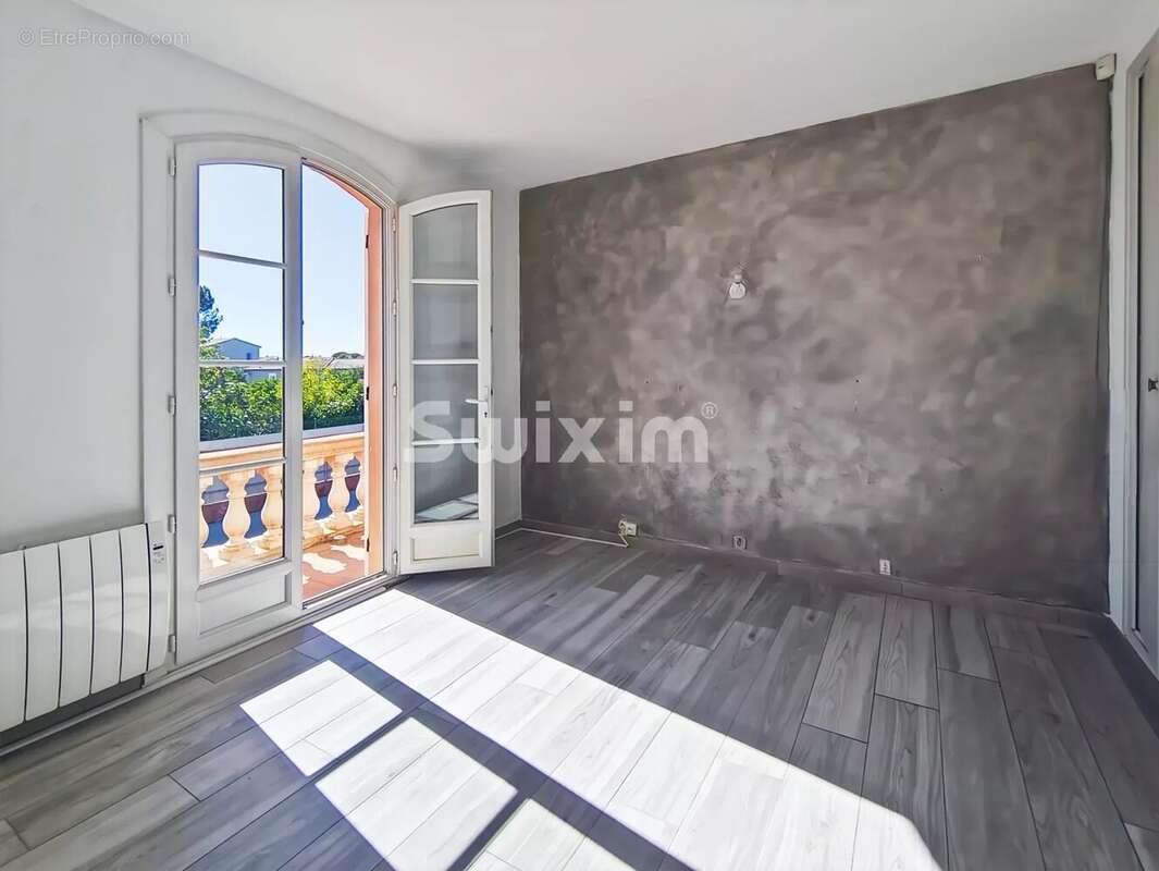 Maison à LAPALUD
