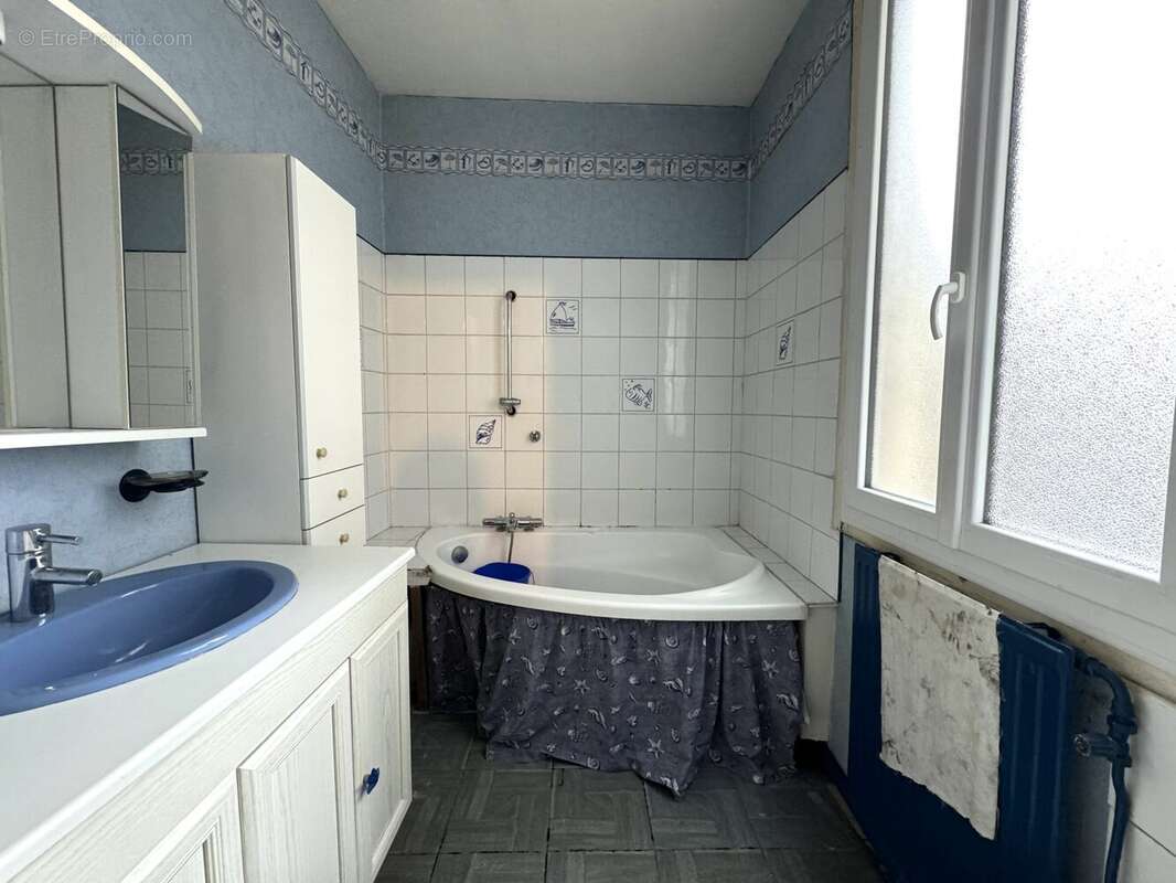 Appartement 81 m² à Le Havre  - photo 4