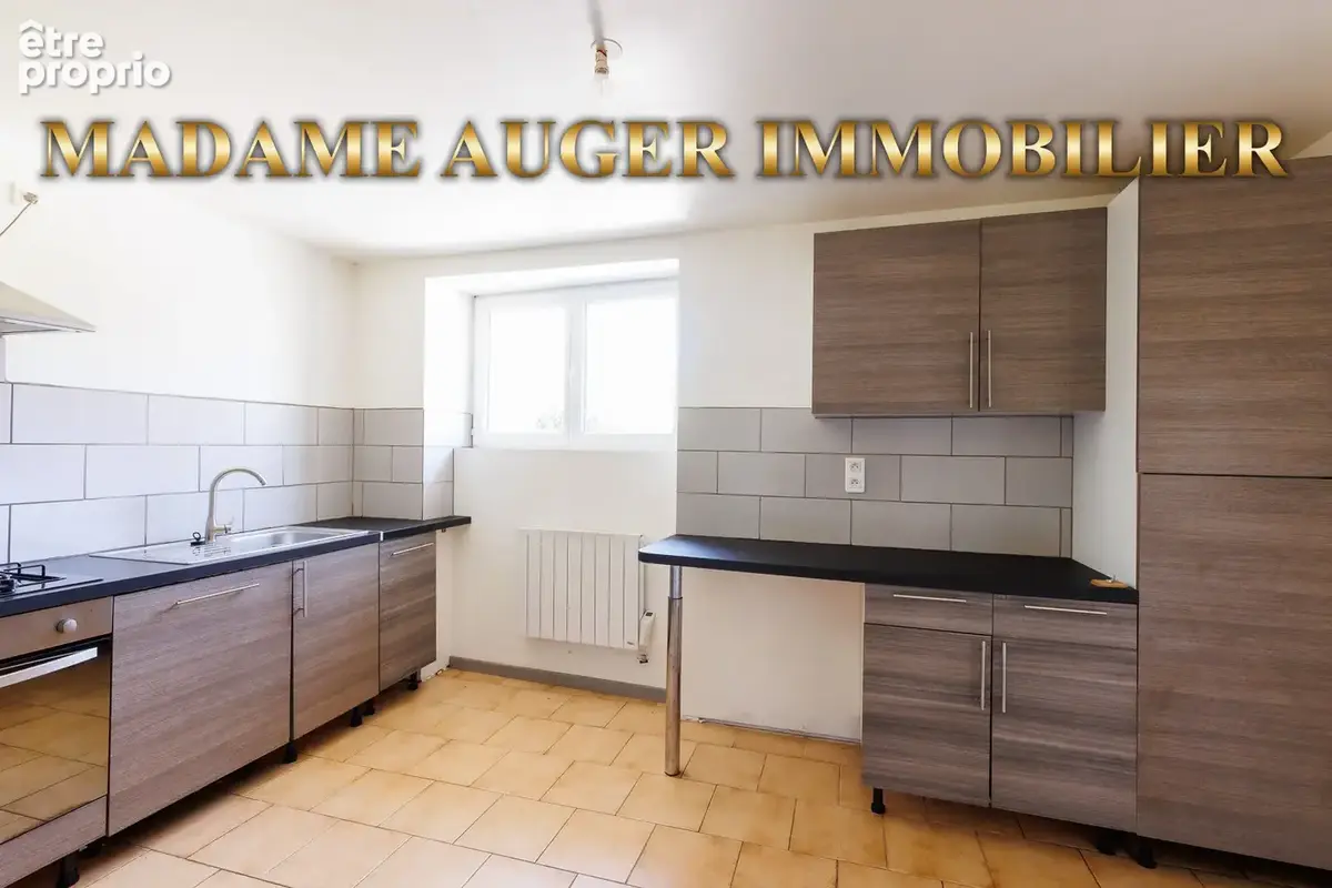 Maison  de village 6 pièce(s) 130 m2 - photo 2