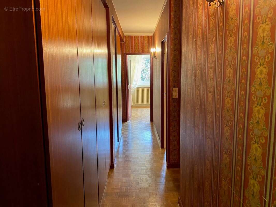 Appartement à L&#039;ETANG-LA-VILLE