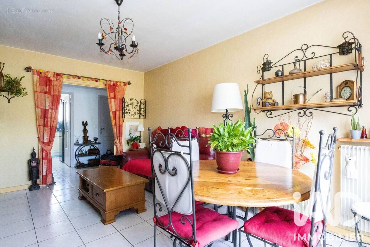Photo 1 - Appartement à VILLIERS-SUR-MARNE