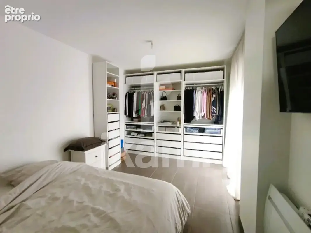 Appartement T2 rénové 57 m2 - GENISSIEUX - photo 3