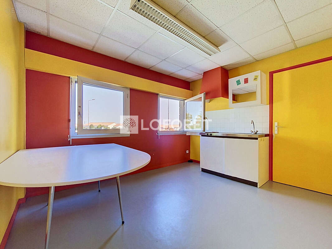 Bâtiment Toutlemonde 275 m2 - photo 6