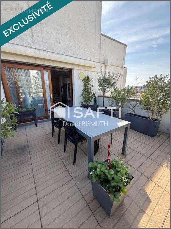 Photo 5 - Appartement à GENNEVILLIERS