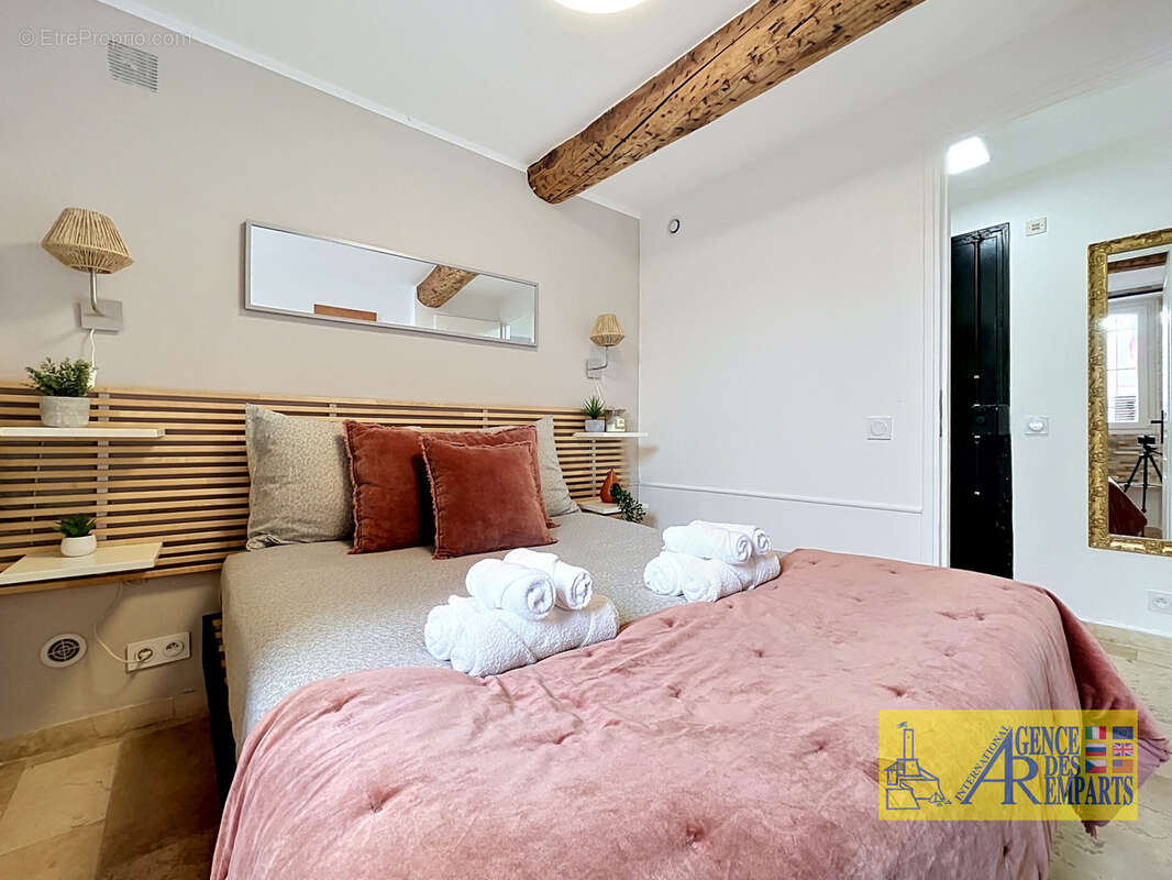Appartement 2 pièces climatisé idéalement situé dans le Vieil Antibes - photo 4