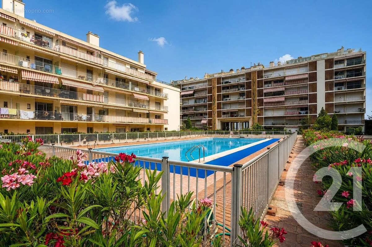 Appartement 70 m² à Roquebrune-Cap-Martin  - photo 15