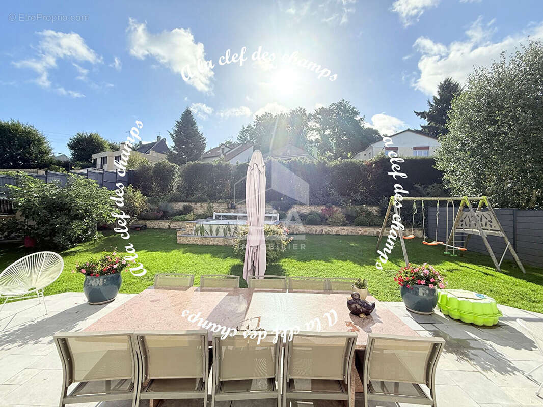 Maison à GIF-SUR-YVETTE