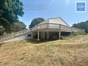 Maison à SAINT-GENIS-DE-SAINTONGE