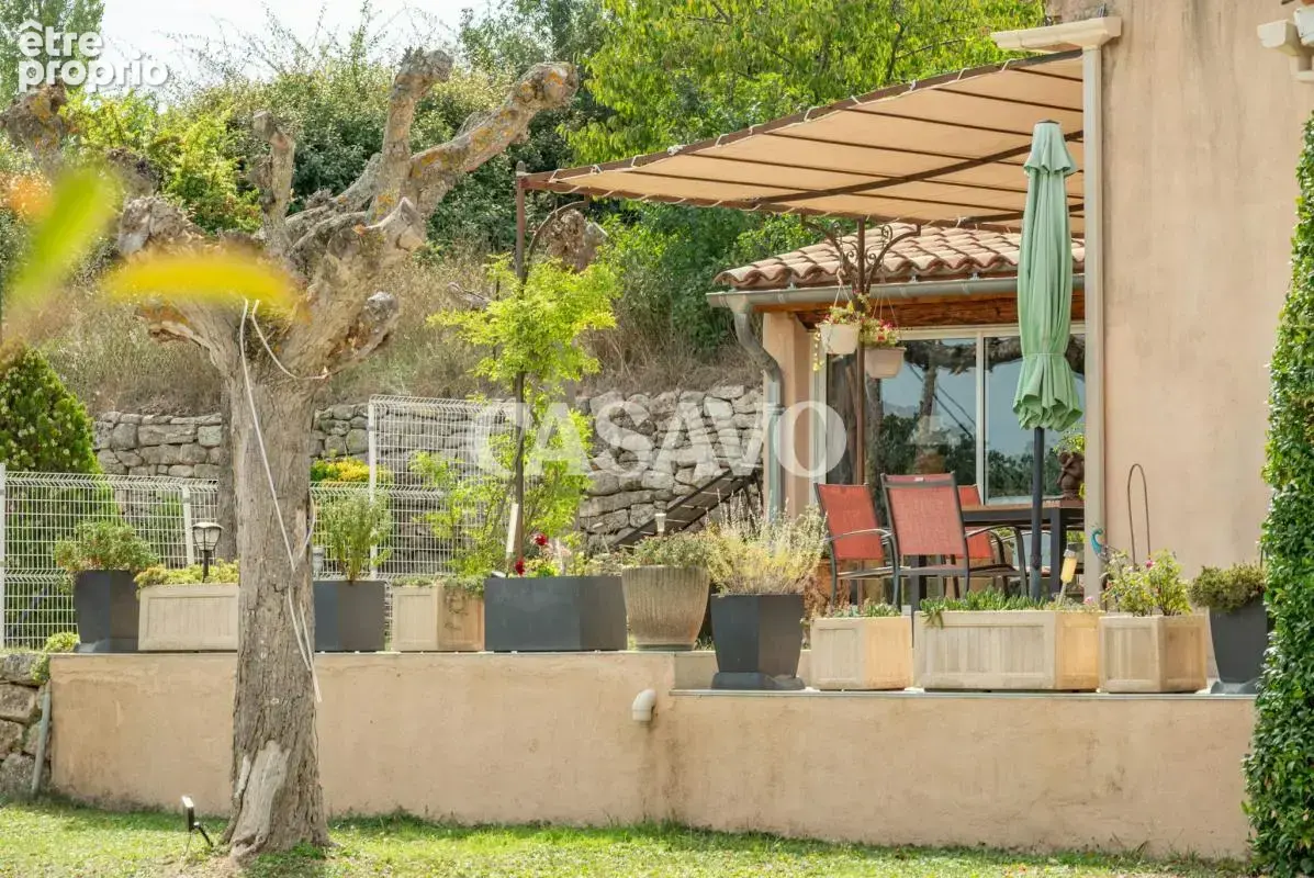 Vente Maison 7 pièces de 176m² - 13540 Aix-en-Provence - photo 2