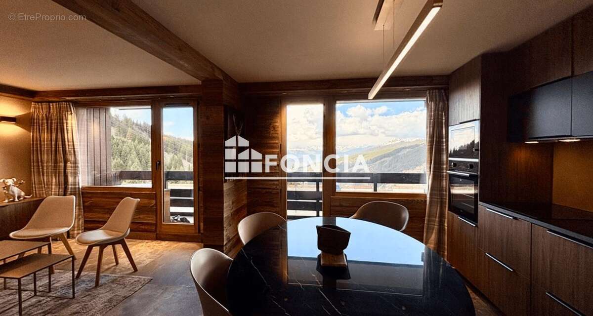 Appartement à LES ALLUES