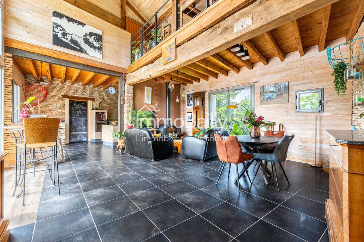 Maison à LE BARP