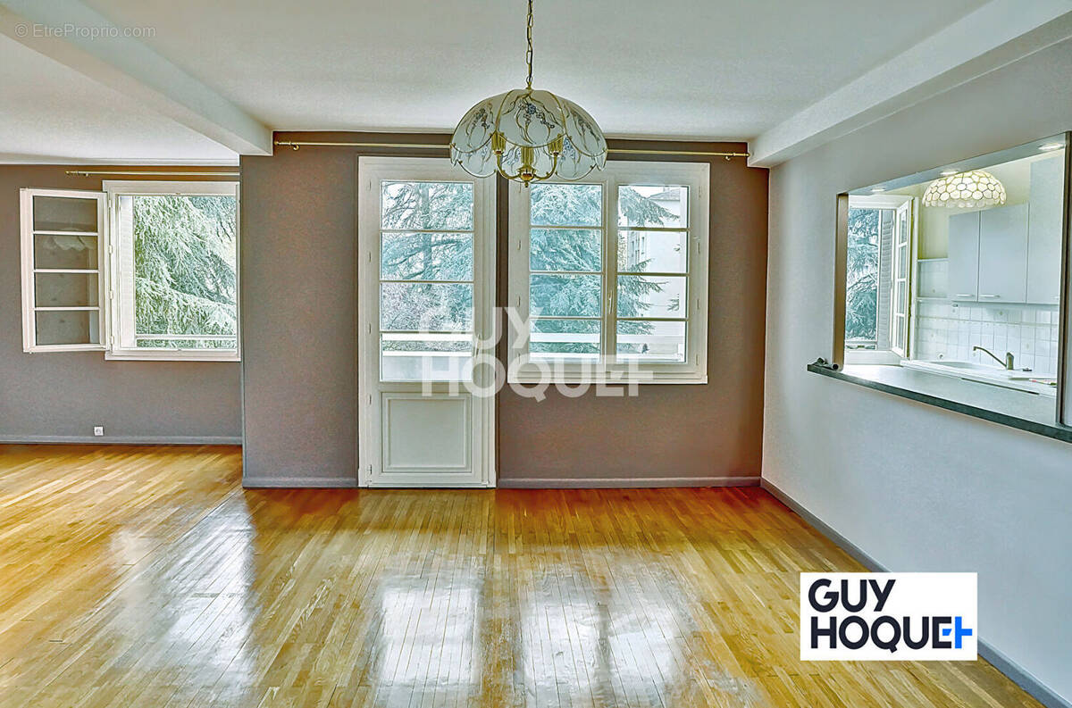 Appartement à LYON-5E