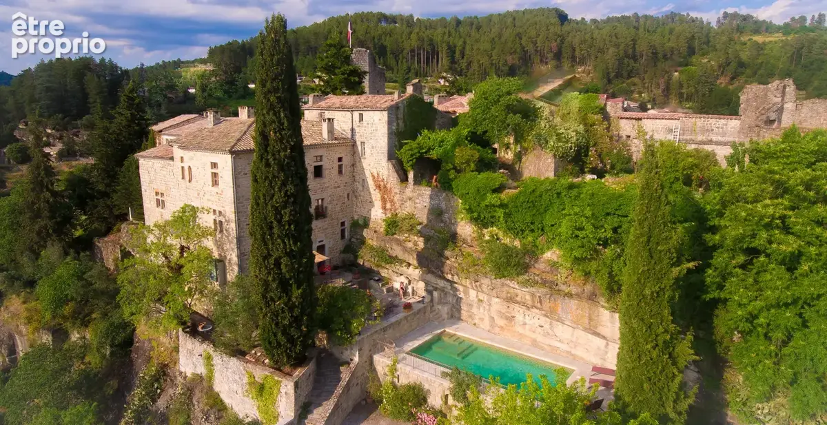 Lieu Inédit - vue 180o - Maison de maître sur promontoire - hameau médiéval - idéal accueil - piscine - photo 1