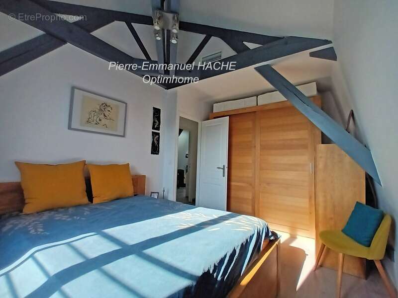 Appartement à MAREIL-MARLY