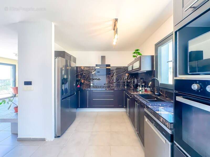 À vendre Villa moderne de 130m² + T2 45m², Terrain 840m², Vue mer, Folelli, Penta di Casinca, Haute-Corse (20) - photo 9