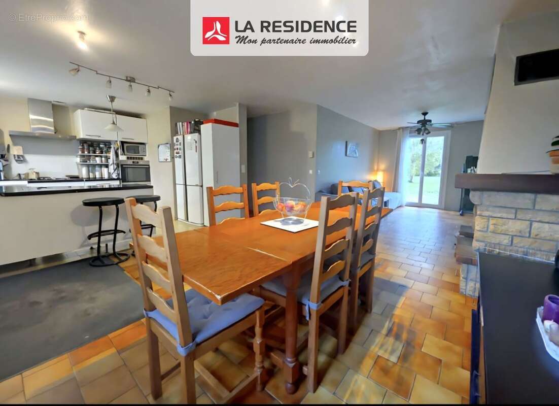 Maison 114 m² à Garennes-Sur-Eure  - photo 2