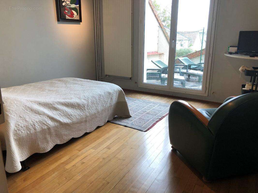 Maison à BEZONS