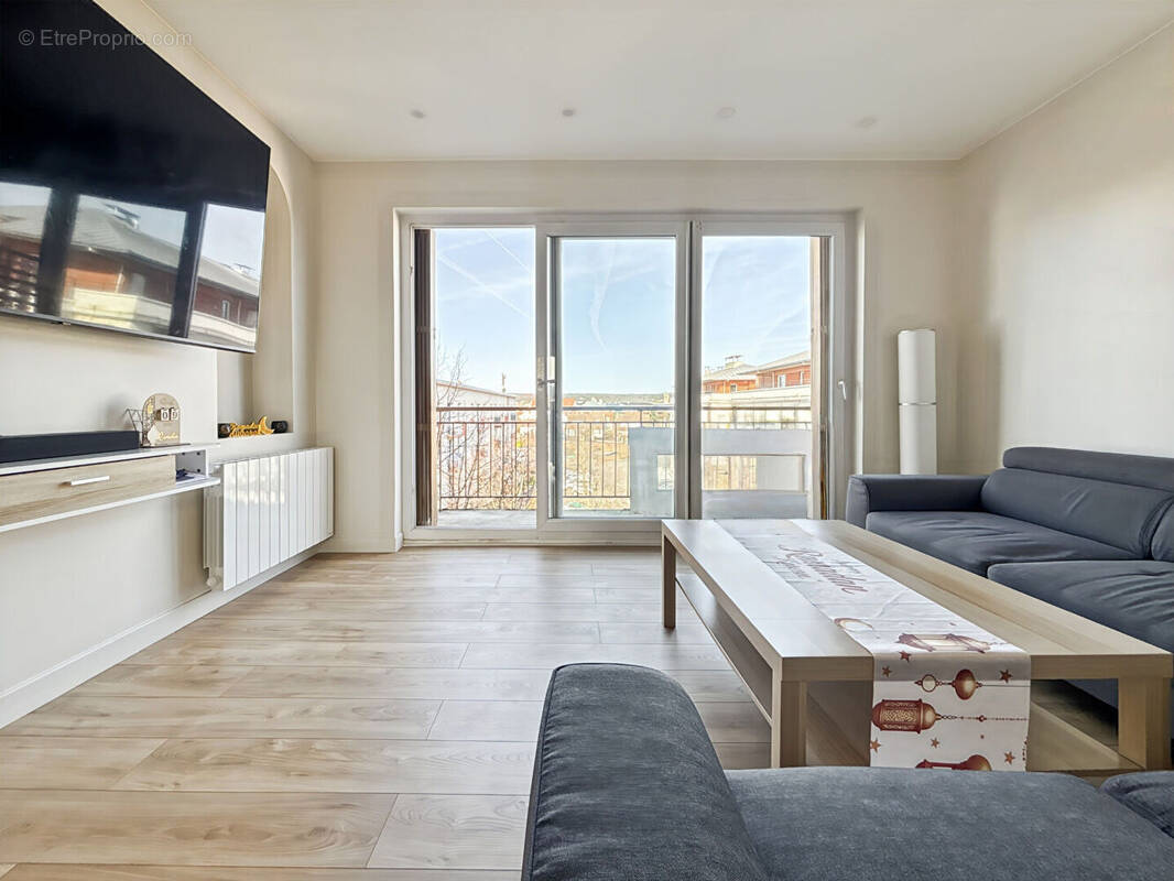 Appartement à MANTES-LA-VILLE