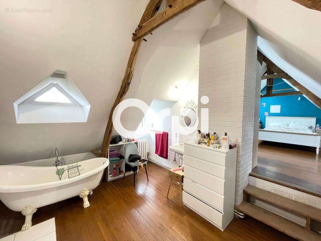 Maison à MERIGNIES