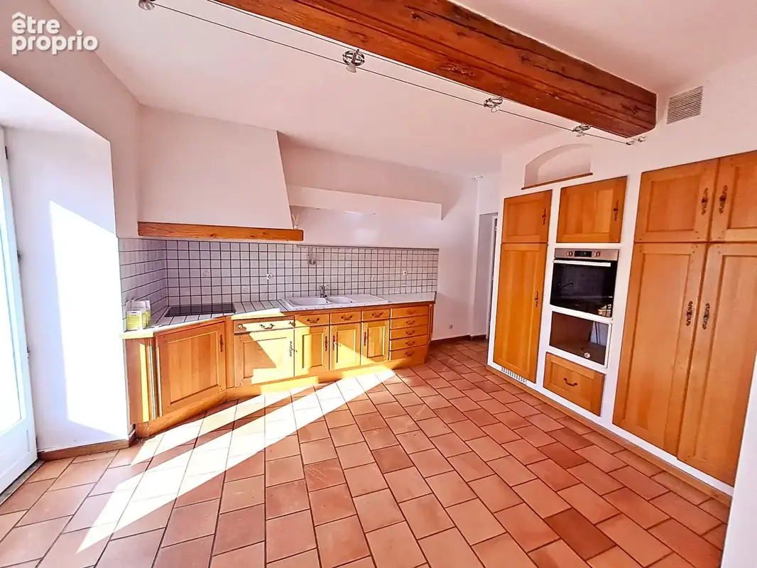 Maison Taluyers 9 pièces 235 m2 - photo 8