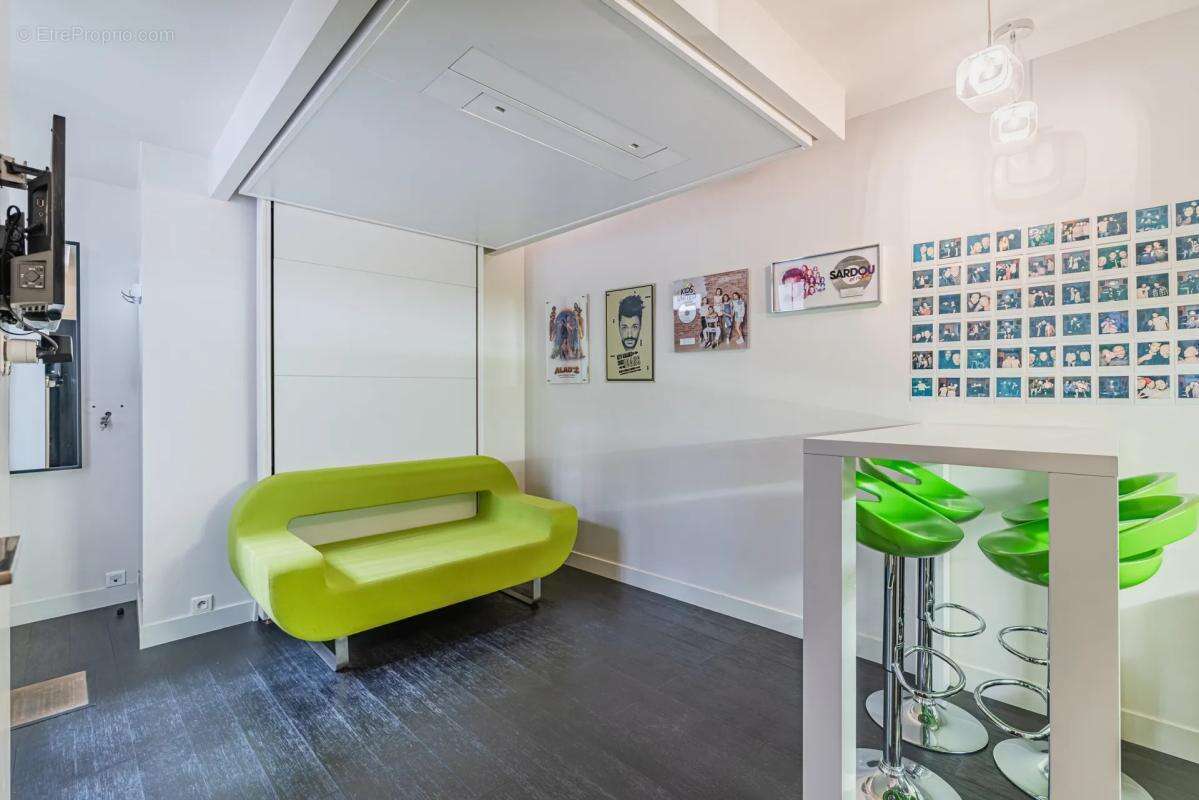 Appartement à PARIS-11E