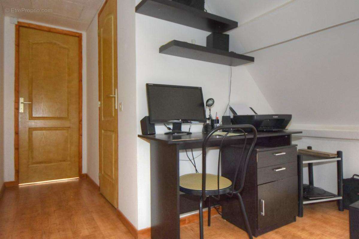 Maison 2 chambres, 74 m2, pompe à chaleur et panneaux photovoltaïques - photo 9