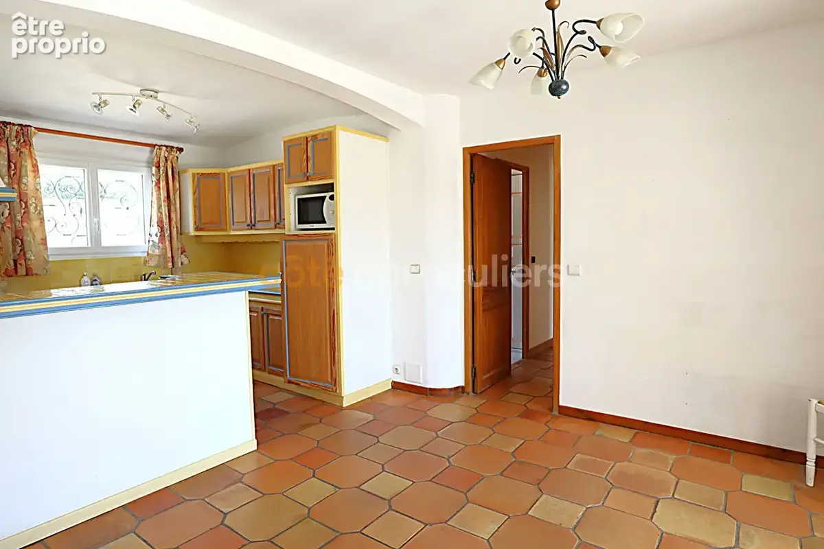 Villa 5 pièce(s) 110 m2 avec piscine et jacuzzi sur terrain  1625m² - photo 10