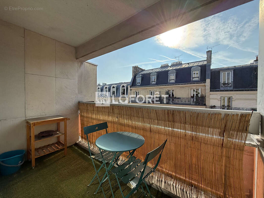 Appartement à PARIS-11E