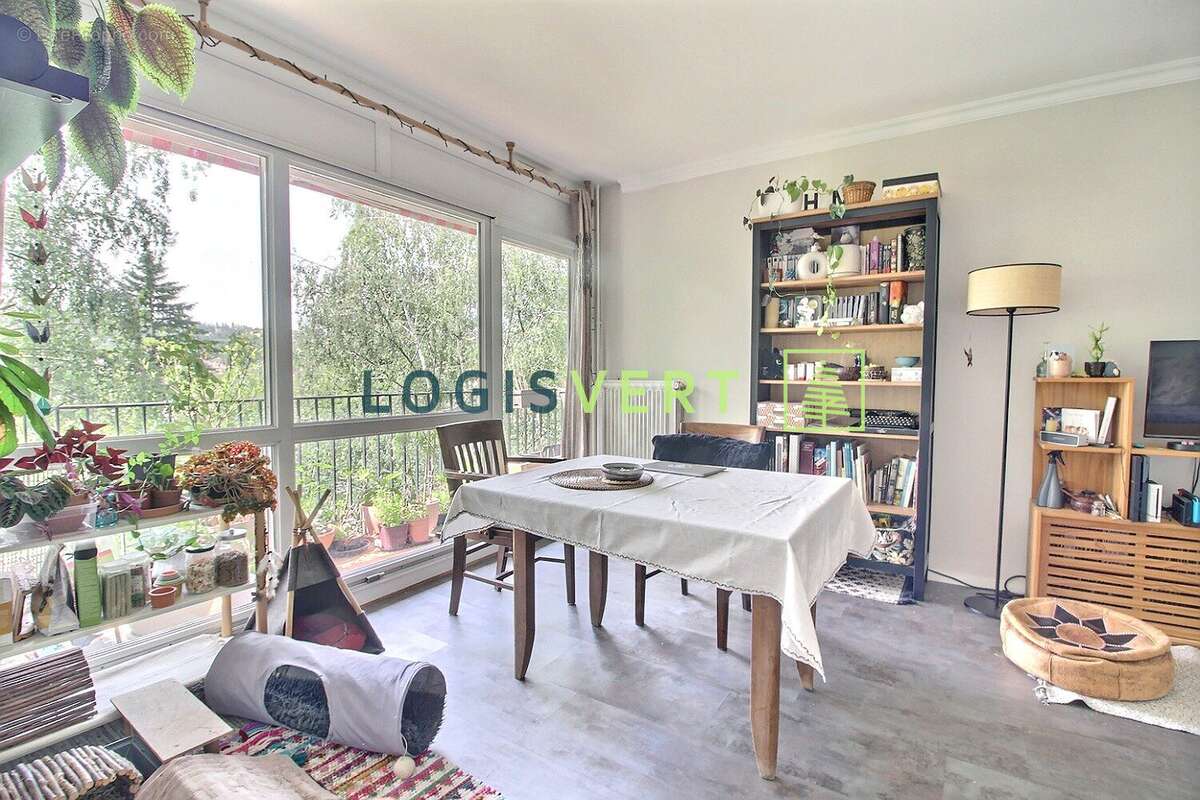 Appartement à PALAISEAU