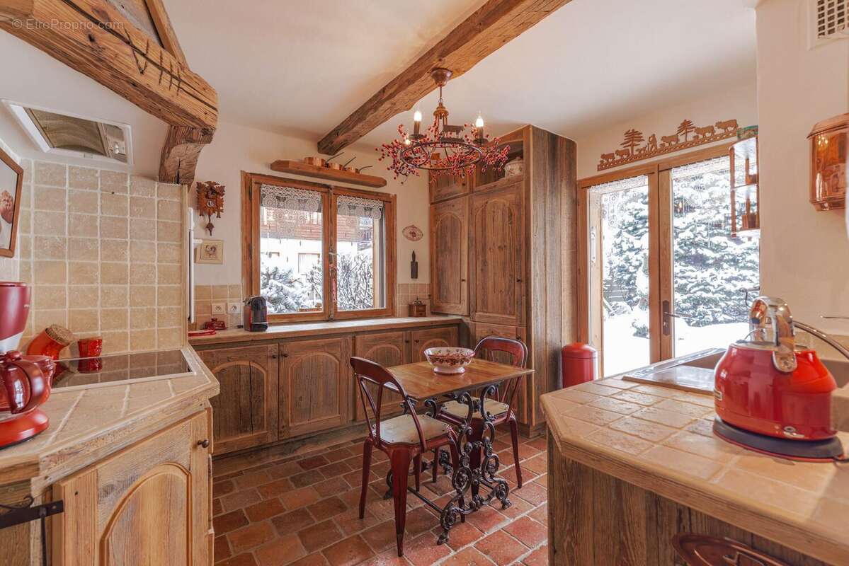 Appartement 82 m² à Megeve  - photo 5