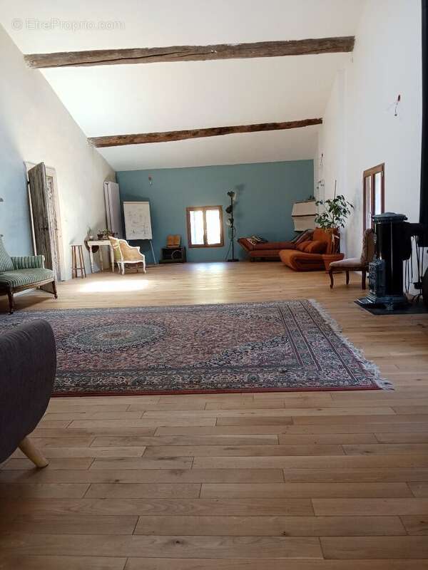 Maison à CROS