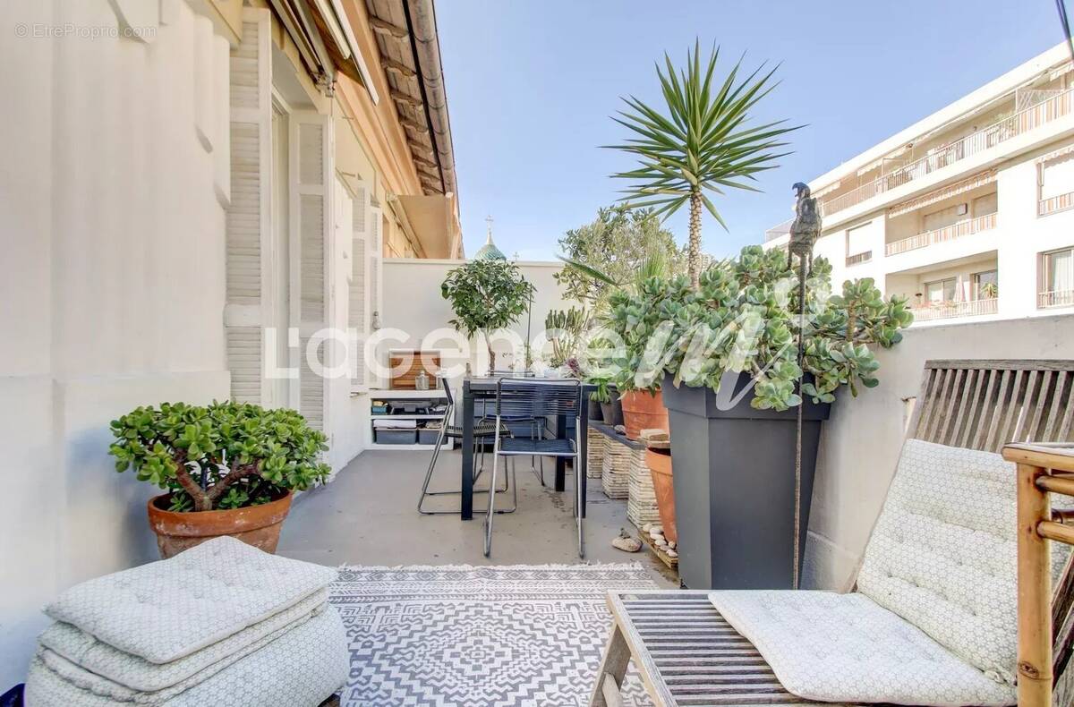 Appartement à NICE