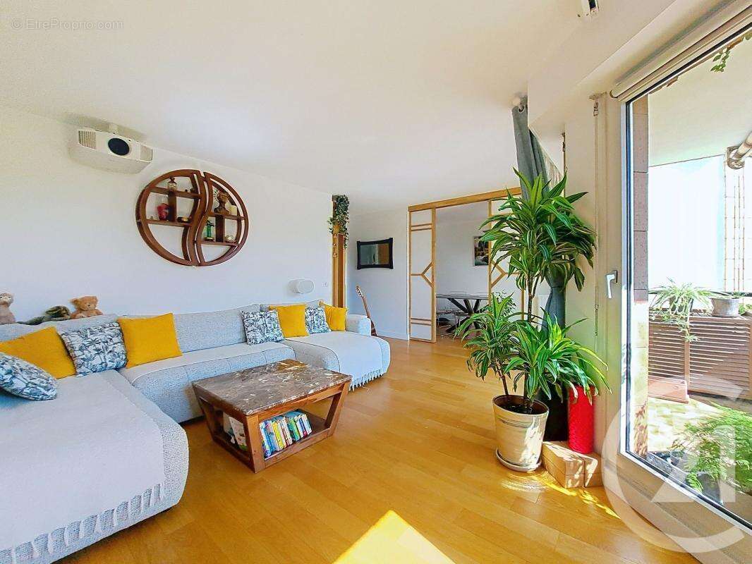 Appartement 76 m² à Creteil  - photo 5