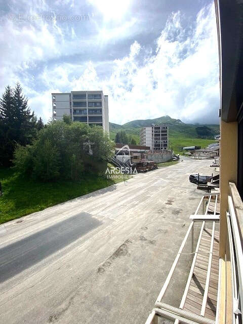 La toussuire. studio situé en plein coeur de station. - photo 11