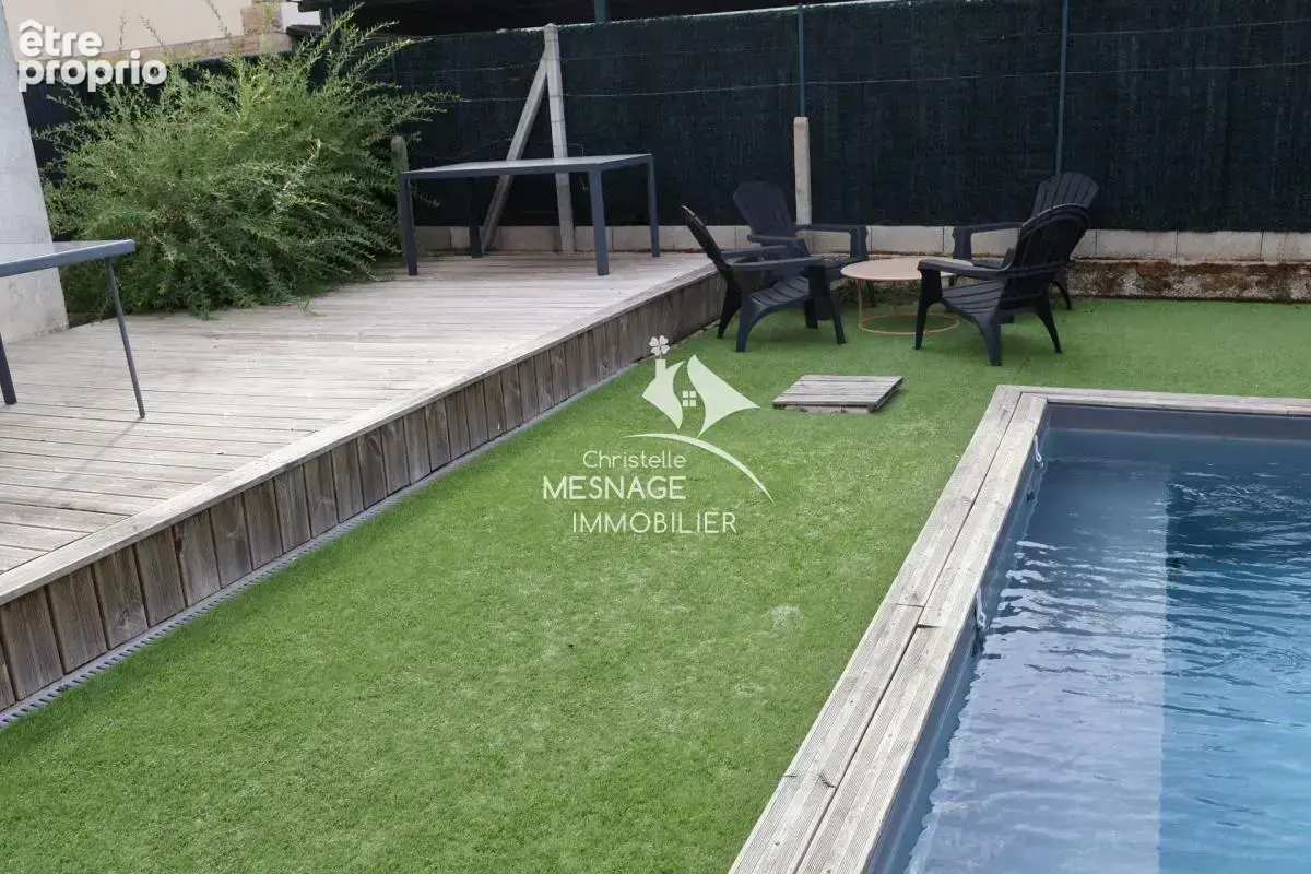 À vendre à l'agence Christelle Mesnage Immobilier, A 5 min d - photo 4