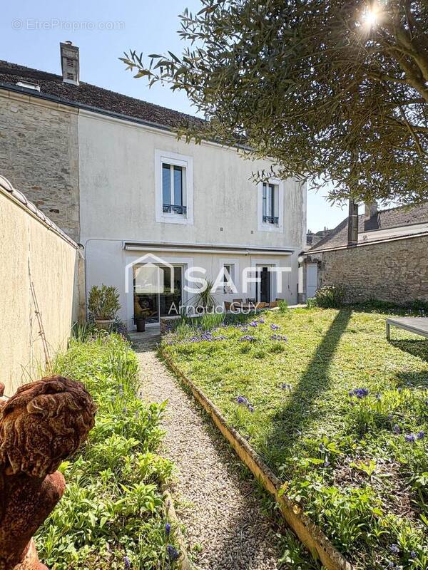 Photo 1 - Maison à MAMERS