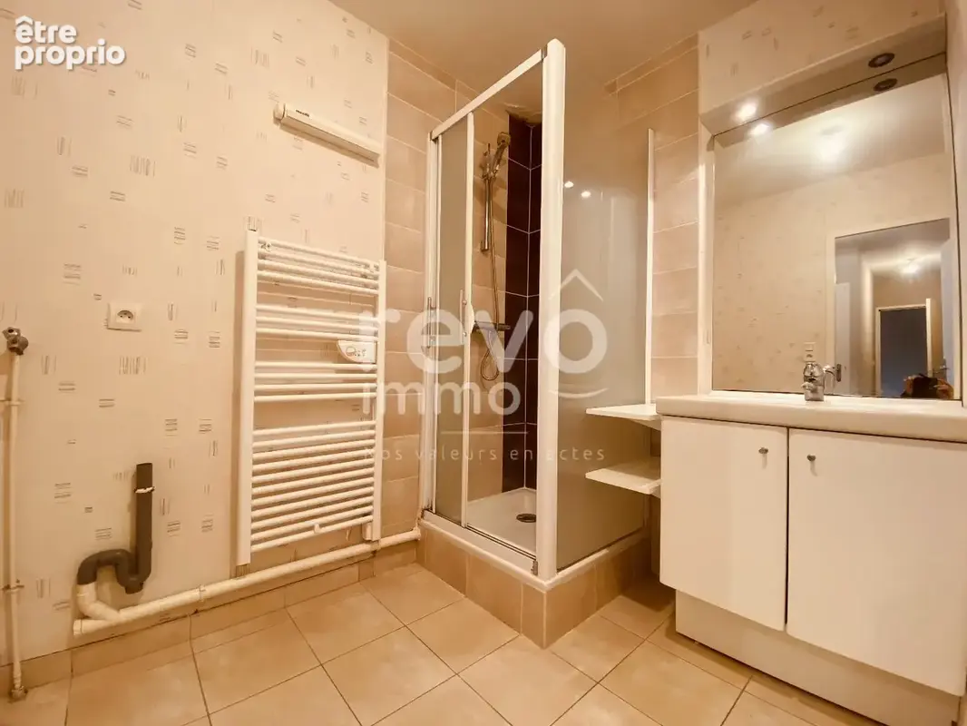 Appartement T3 place Ney - photo 8