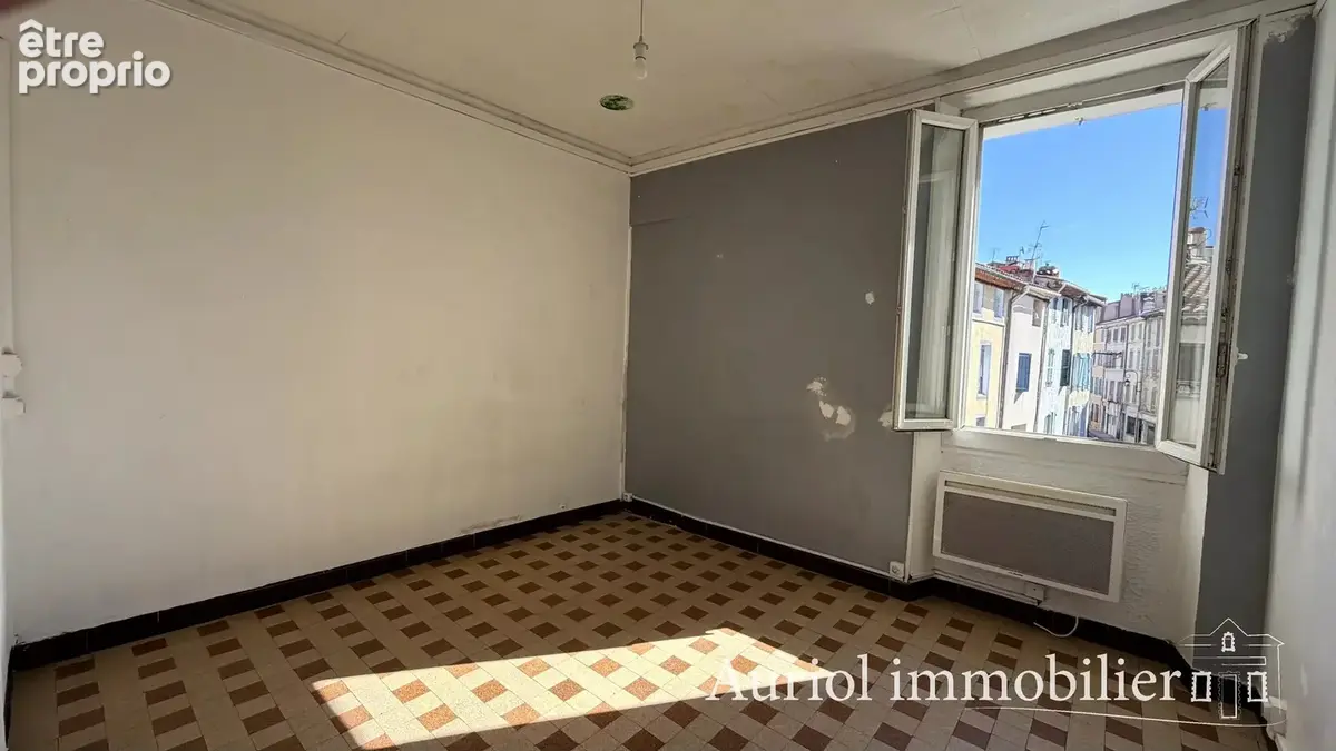 AURIOL Appartement T3 avec terrasse et cave - photo 4
